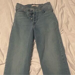 Classic Levi’s Blue Women's Jeans